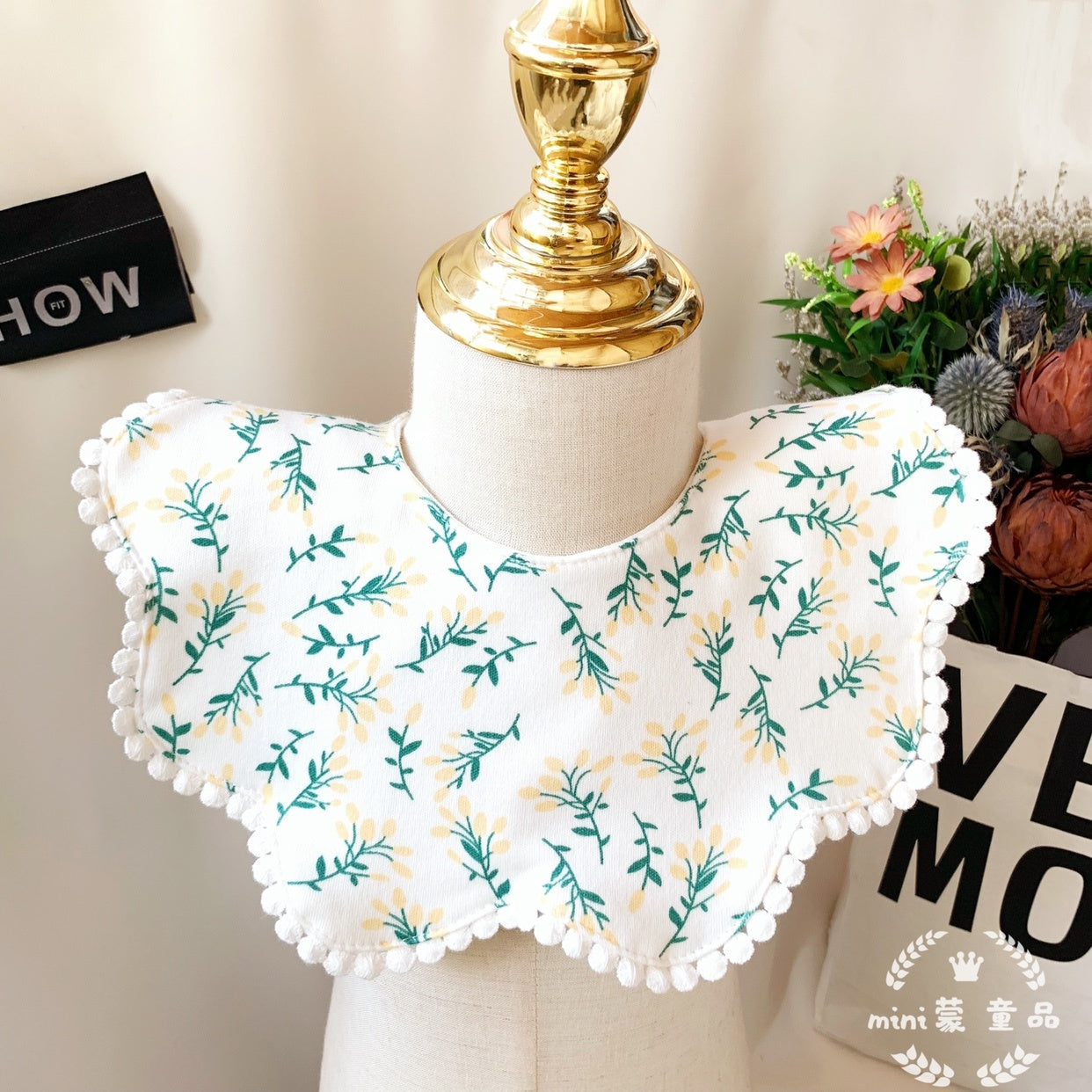 Baby saliva towel