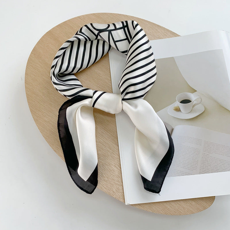 New Black And White Checkerboard Scarf Women
