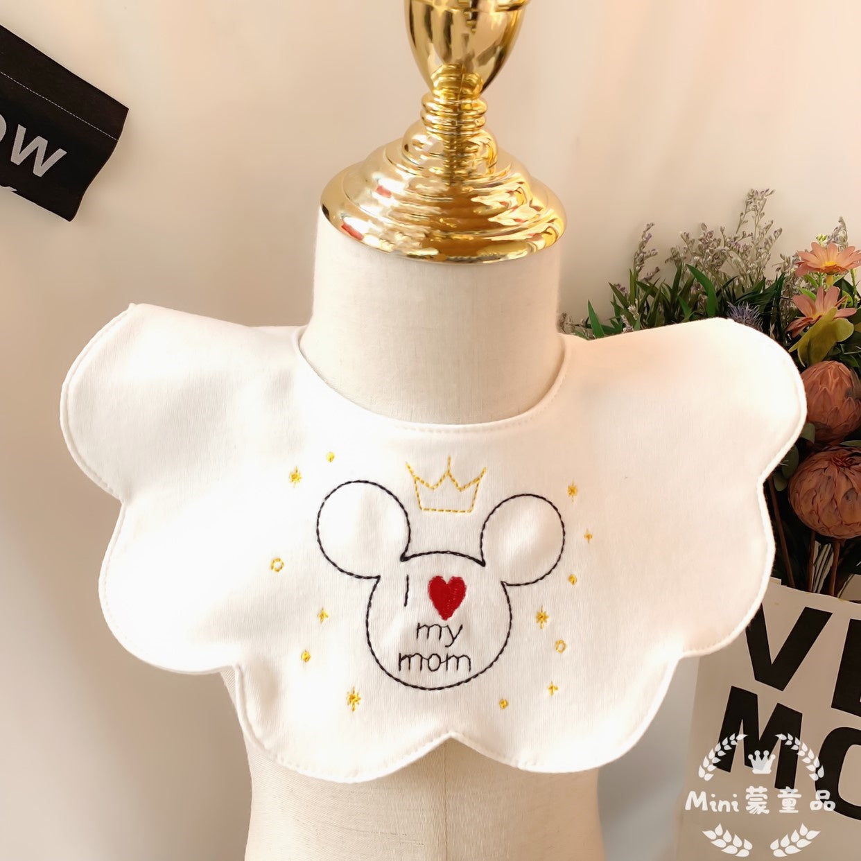Baby saliva towel