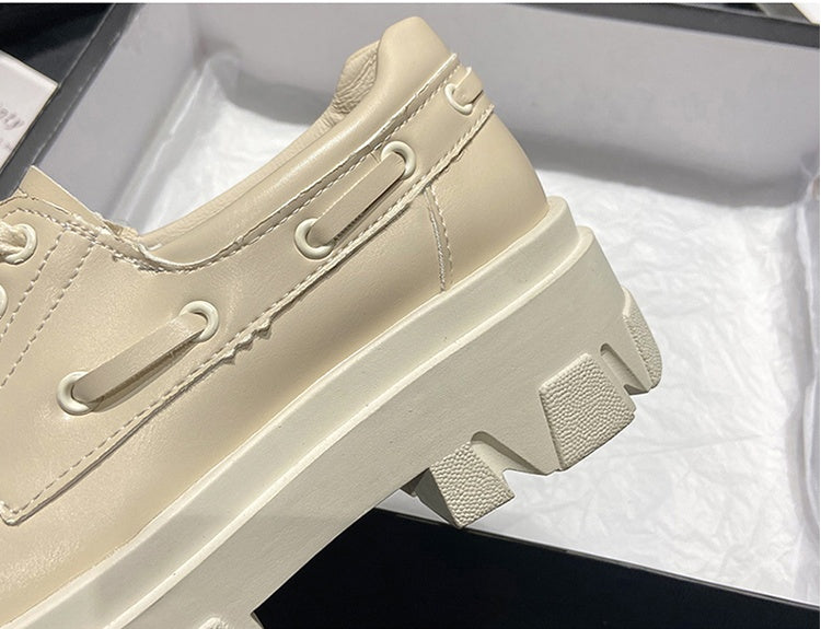 Women’s Lace-Up Platform Flats