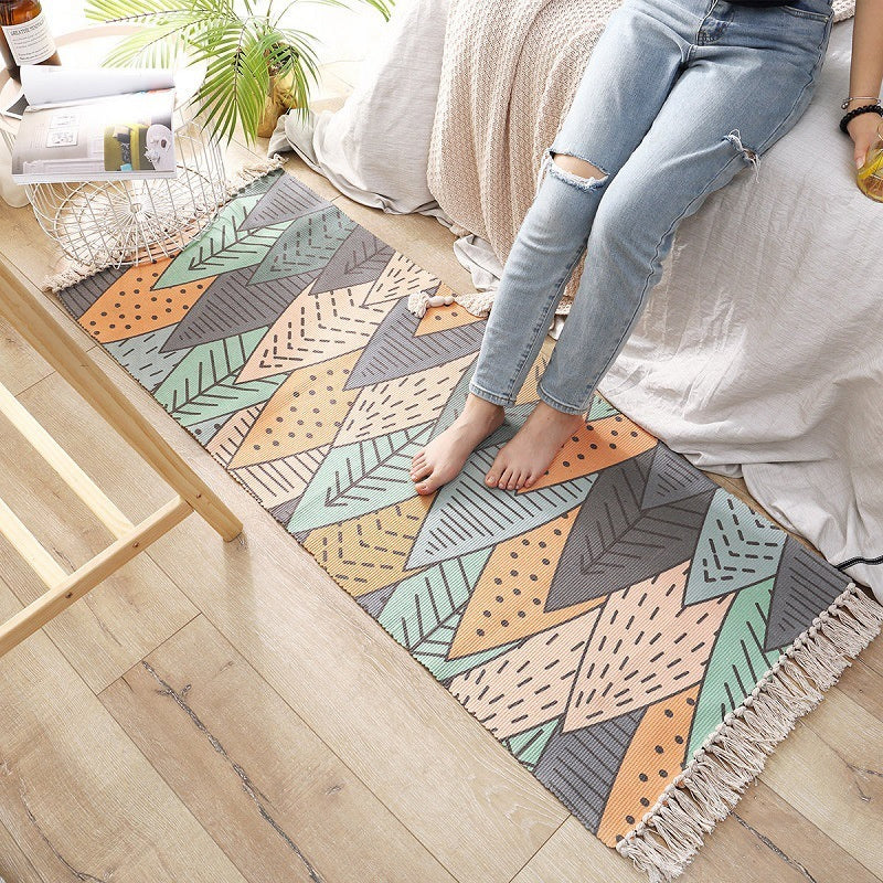 Fringed cotton striped rug