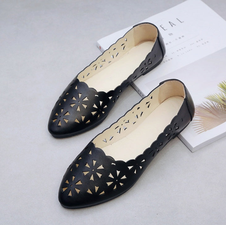 Women’s Hollow Flower Flats