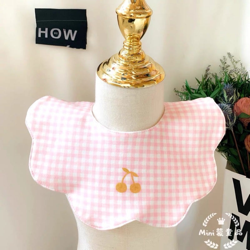 Baby saliva towel