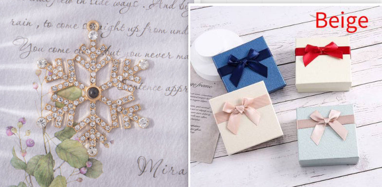 Thanksgiving Christmas Gift Snowflake Projection Necklace