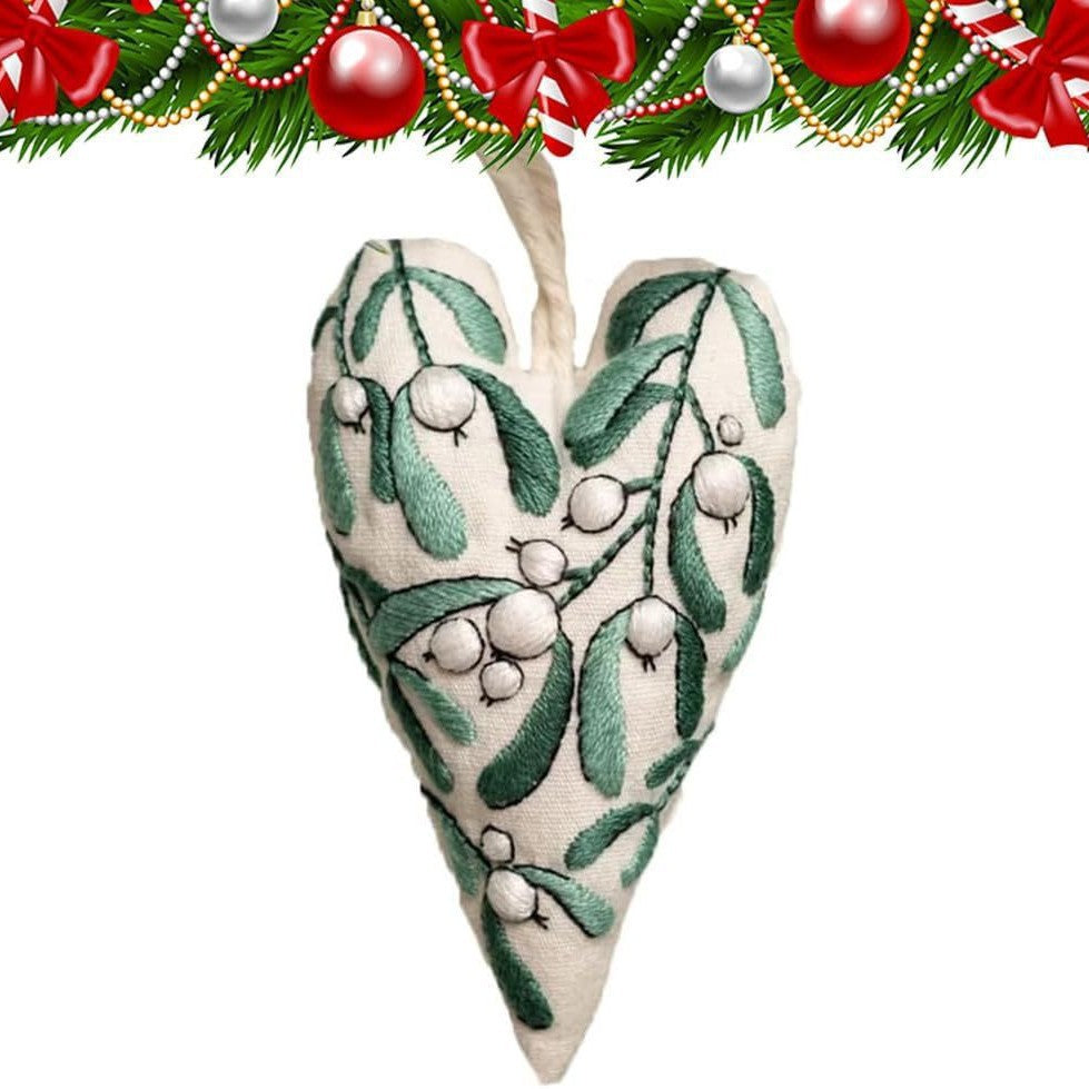 Heart-shaped Embroidery Christmas Decorative Pendant